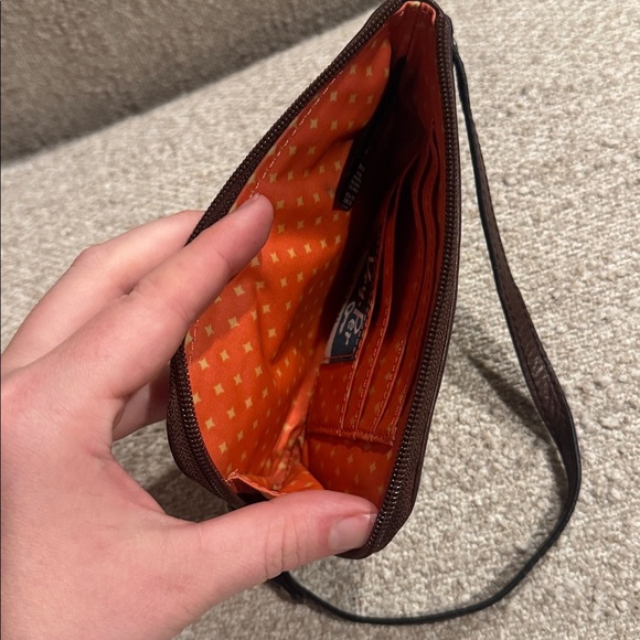 Fossil Key-Per Patent Leather Cowhide Trim Colorful Swan Wristlet Wallet Pouch - Picture 5 of 5